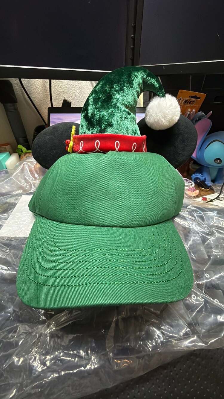 Disney Parks Mickey Mouse Holiday Baseball Cap Elf  Adult Green Santa Hat New